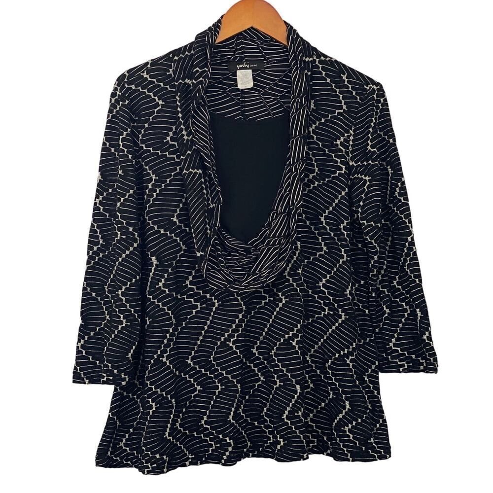 Yushi Artsy Black Light Gray Pullover Knit Top Cowl Neck Lagenlook Boxy Size M